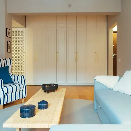 Boutique Luxury Flats - Alhambra *