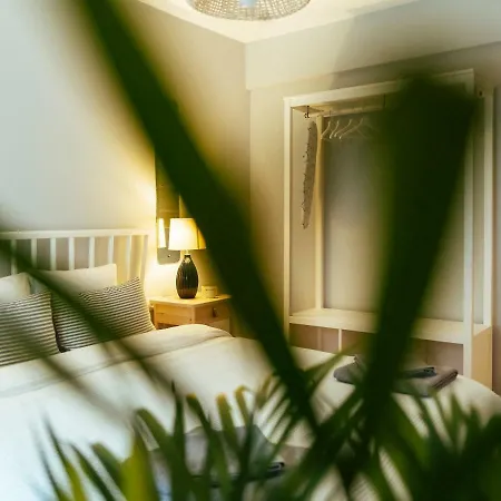 Boutique Luxury Flats - Alhambra Apartment Bucharest